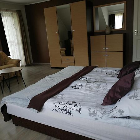 Betti Vendeghaz Apartment Alsopahok Ngoại thất bức ảnh